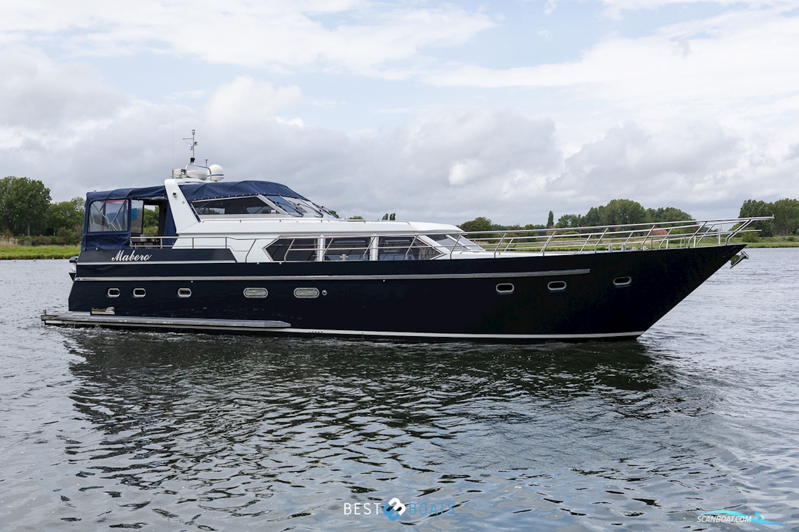 Wim Van Der Valk Continental 1700 Motorboot 1997, mit Vetus-Deutz is Een Robuuste, Onderhoudsvriendelijke Marine-Dieselmotor Waarin de Beproefde Deutz-Techniek is Gecombineerd Met Vetus’ Maritieme Expert motor, Niederlande