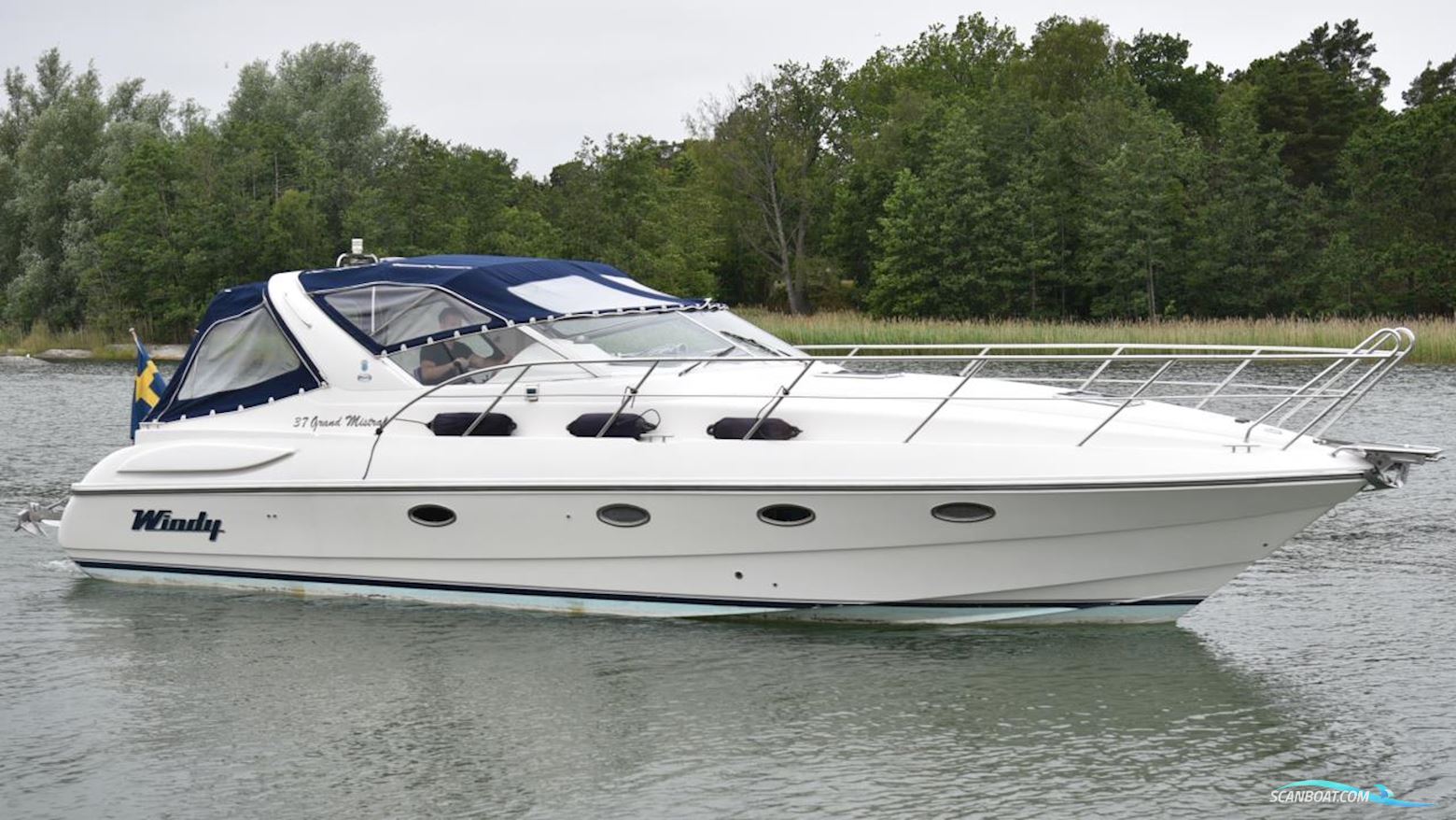 Windy 37 Grand Mistral Motorboot 2001, mit  Volvo Penta motor, Sweden