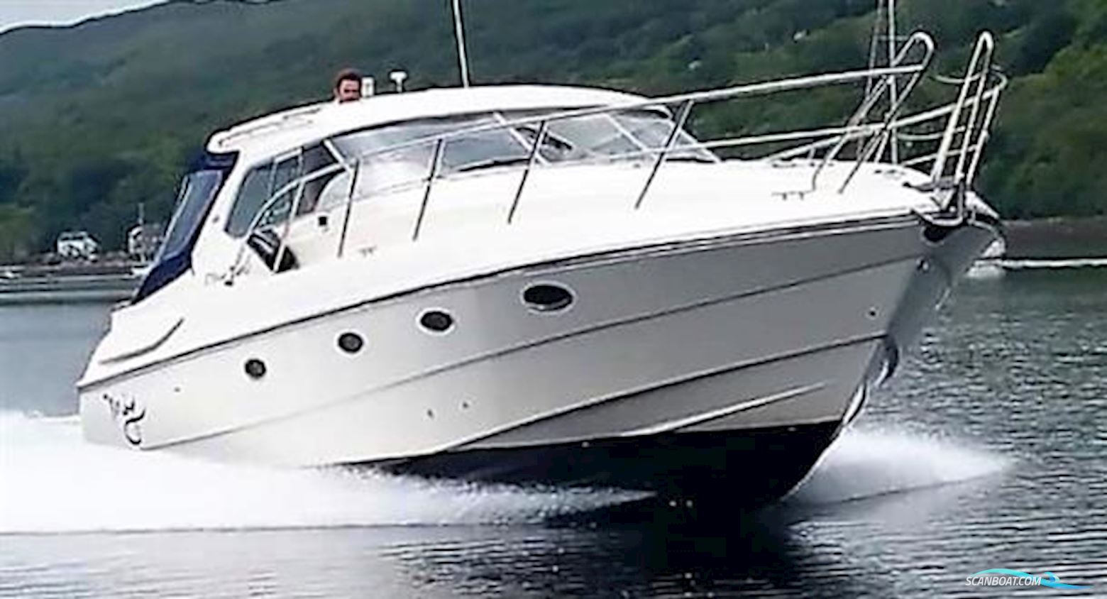 Windy Grand Mistral 37 Motorboot 1998, mit Volvo Penta KAD44 motor, England