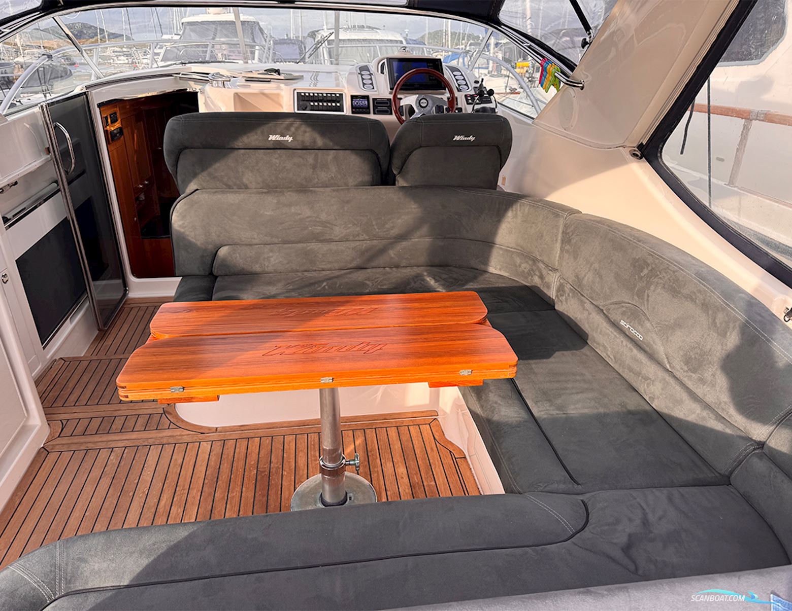 Windy Scirocco 32