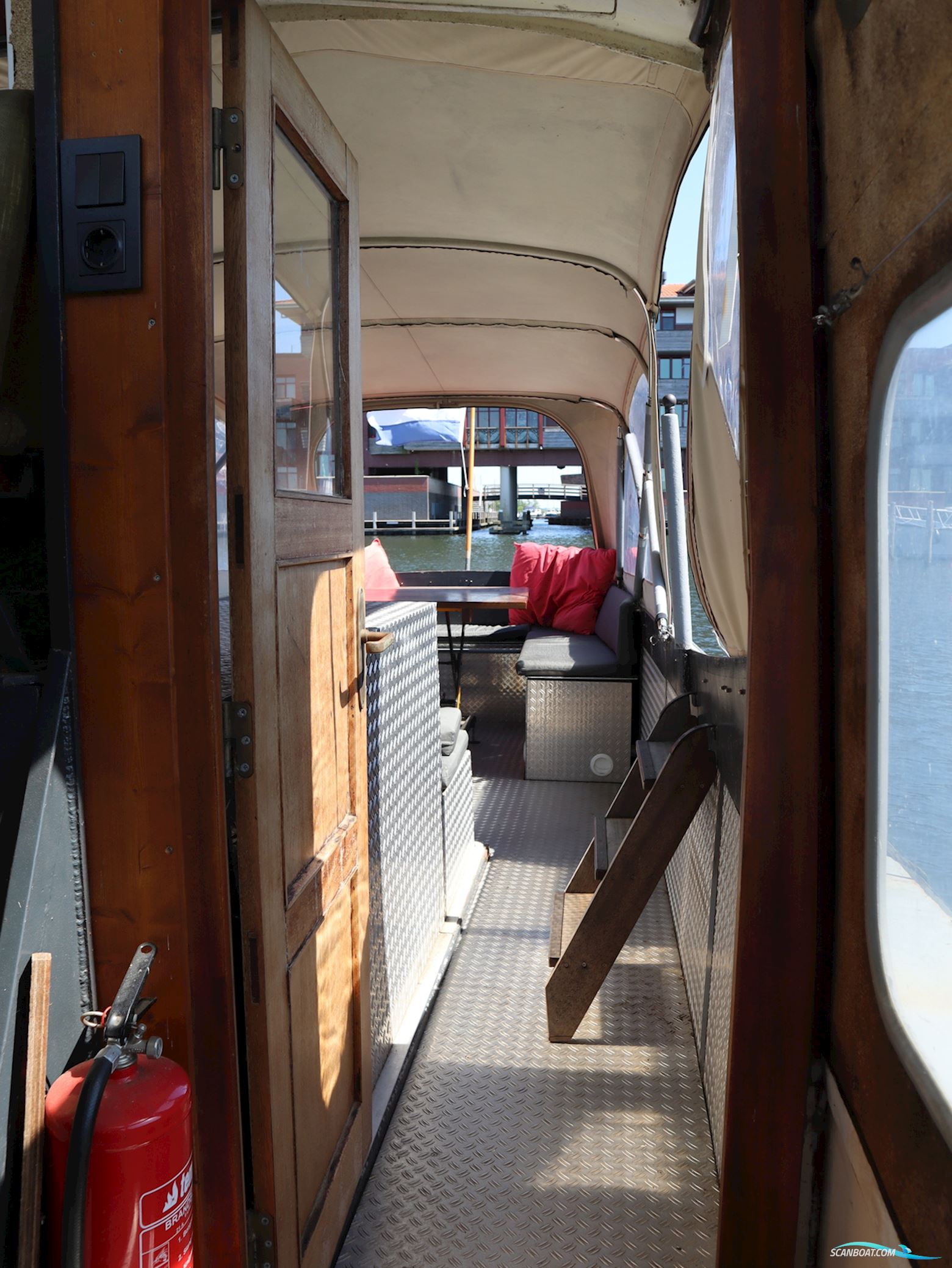 WSA vlet  Ex patrouille boot - Via Boatauction.com