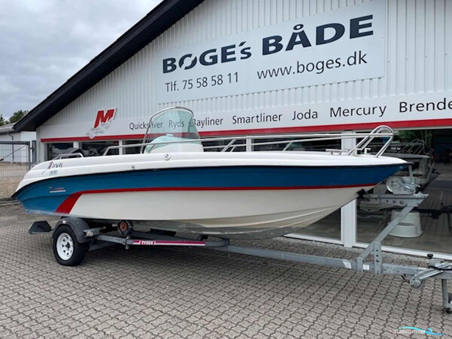 X enes Explorer 570 med Mercury 115 HK Optimax og Tysse Bådtrailer