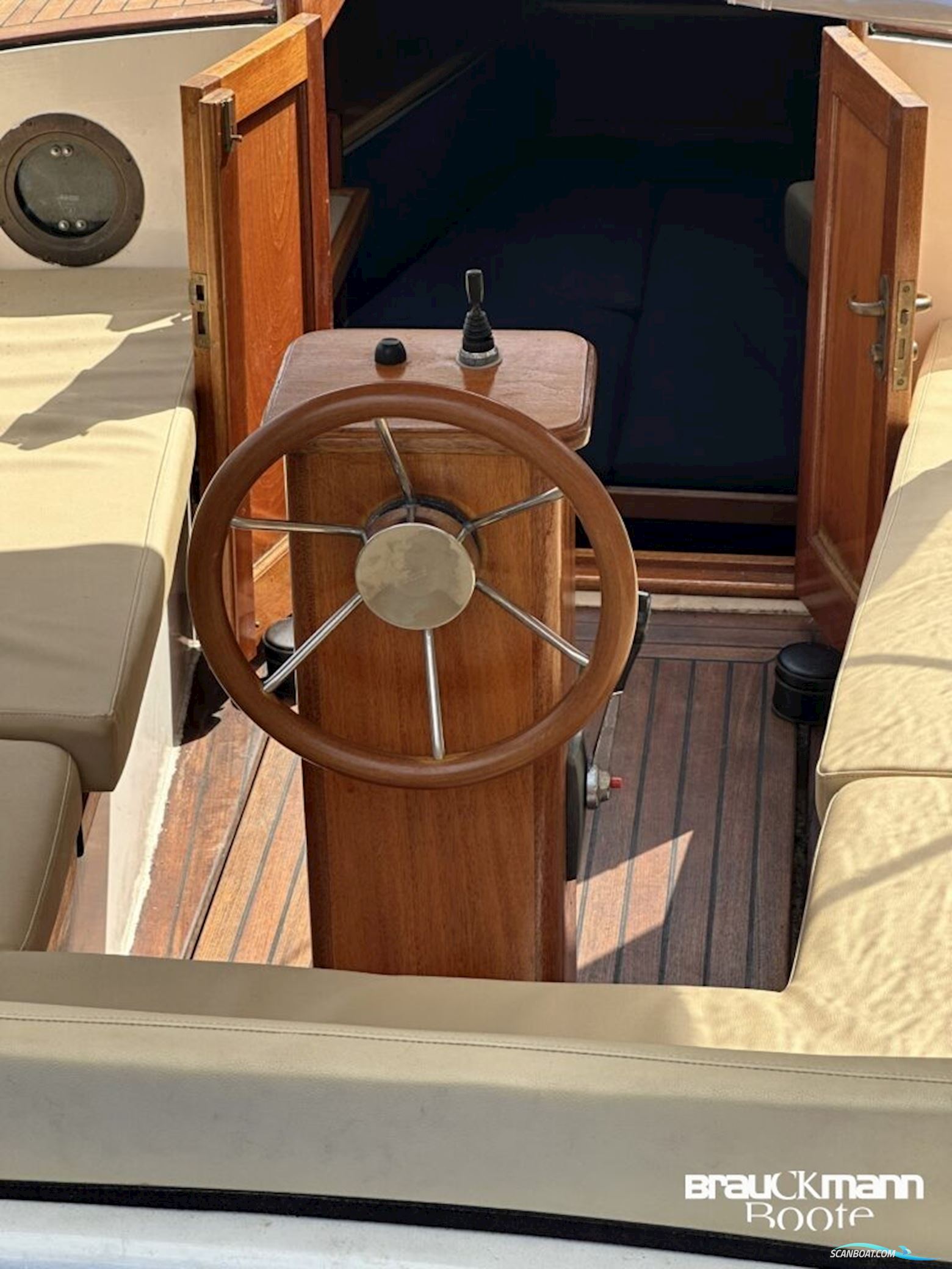 Yachtservice Breukelen BV Eurosloep 660