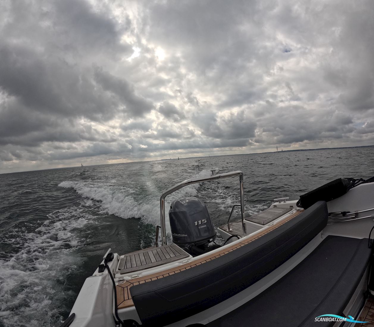 Yamarin 60 DC Premium mit Yamaha F115 und Trailer 