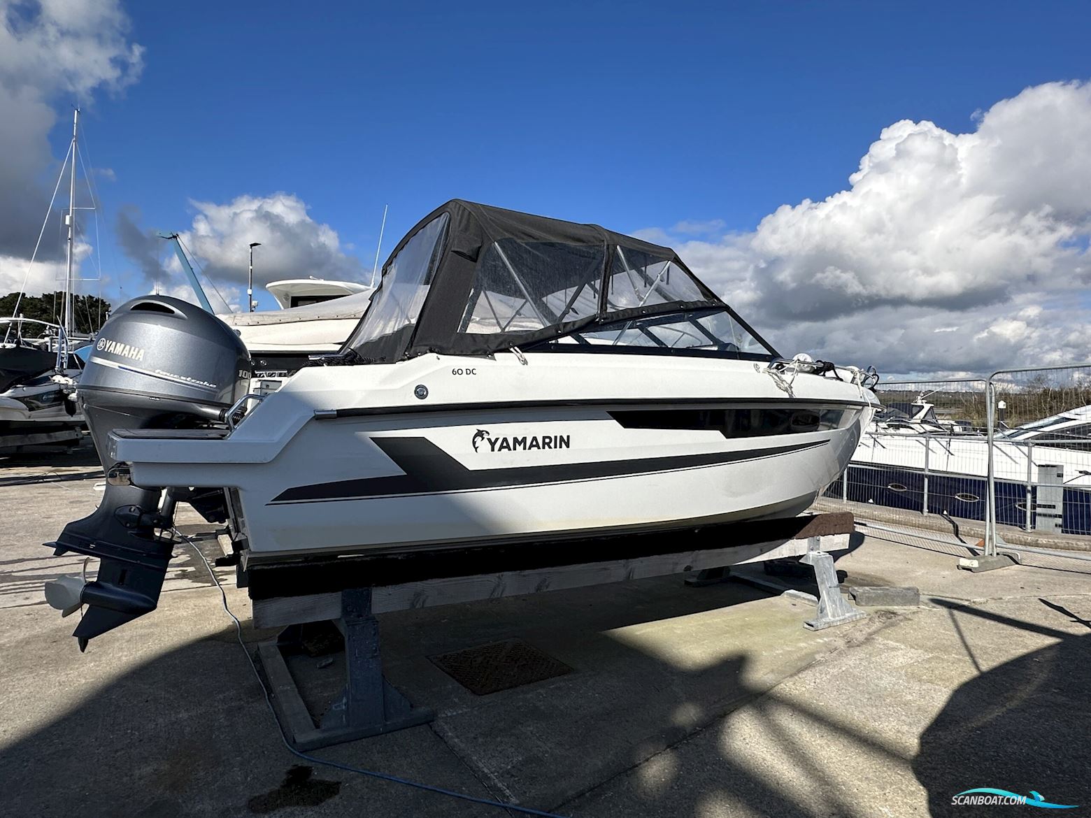 Yamarin 60 DC Motorboot 2022, mit Yamaha F100Fetx motor, England