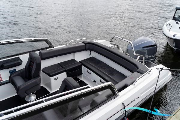 Yamarin 75 BR Cross With Yamaha F250