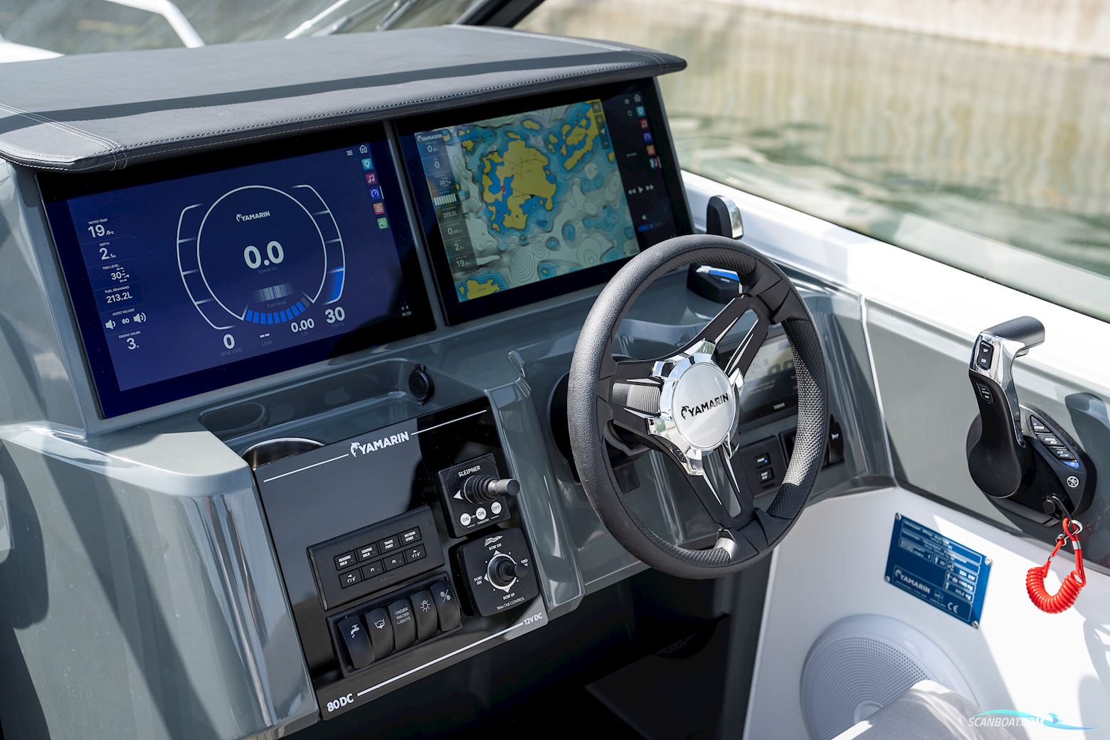 Yamarin 80 DC Mit Yamaha F300Xsb2 25 Betriebsstunden