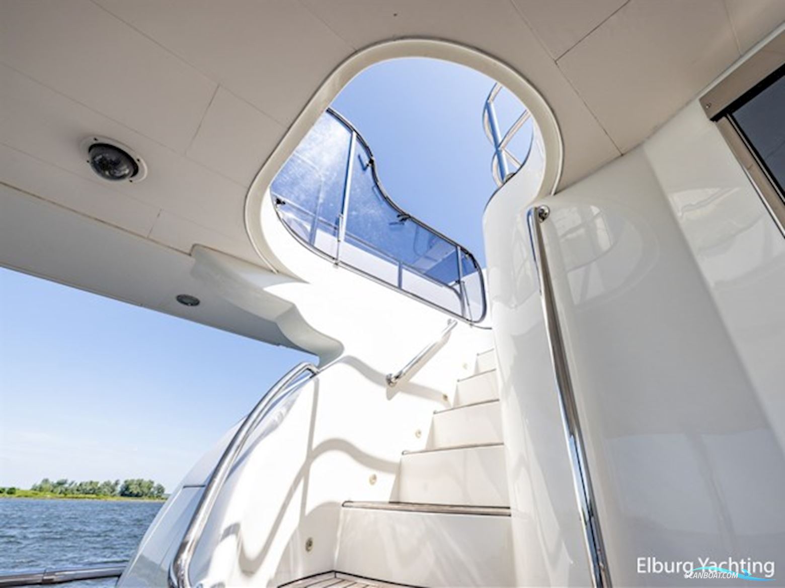 Yaretti 25.20 - Superior