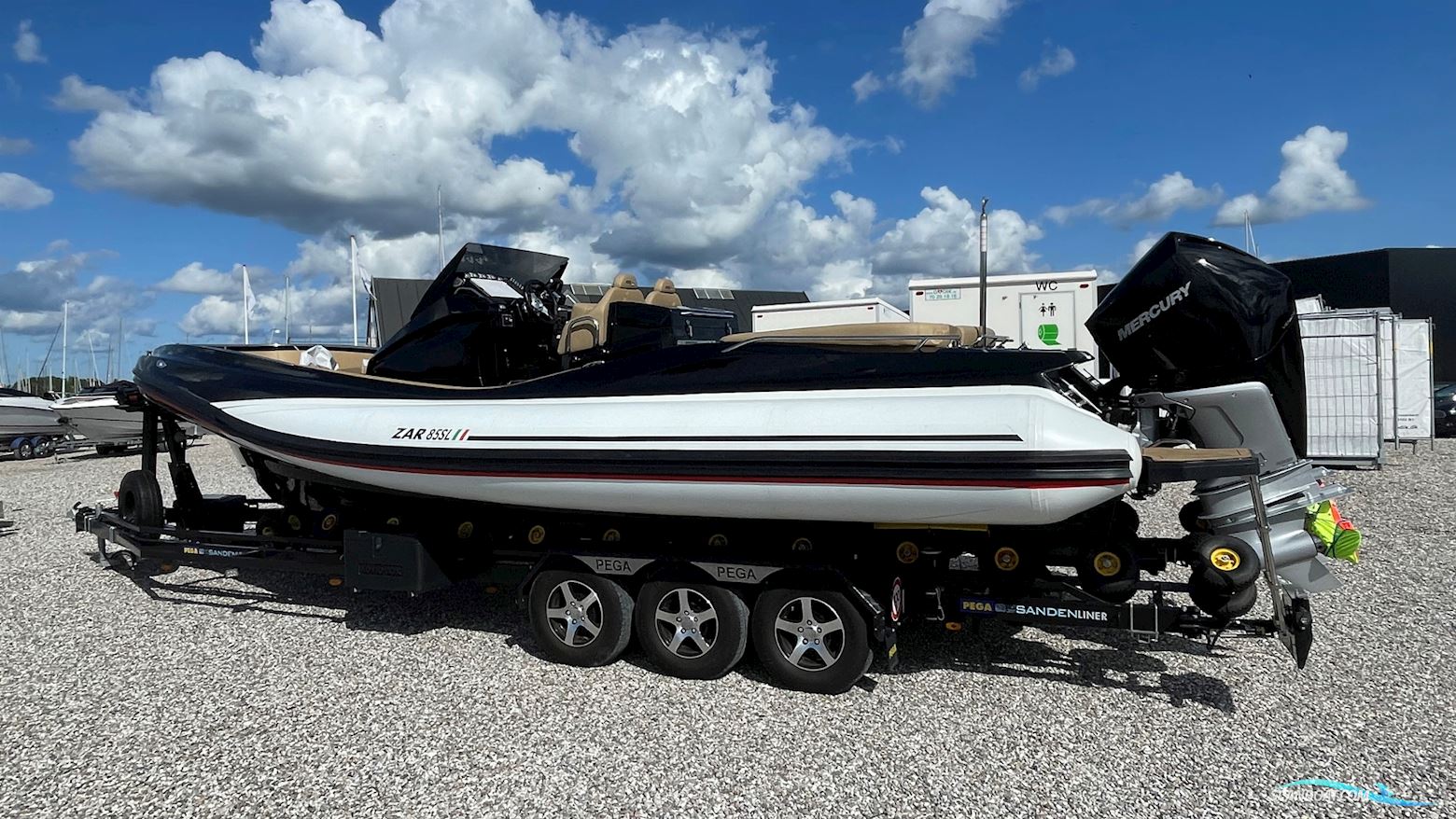 Zar Formenti 85SL Motorboot 2021, mit Mercrury motor, Dänemark