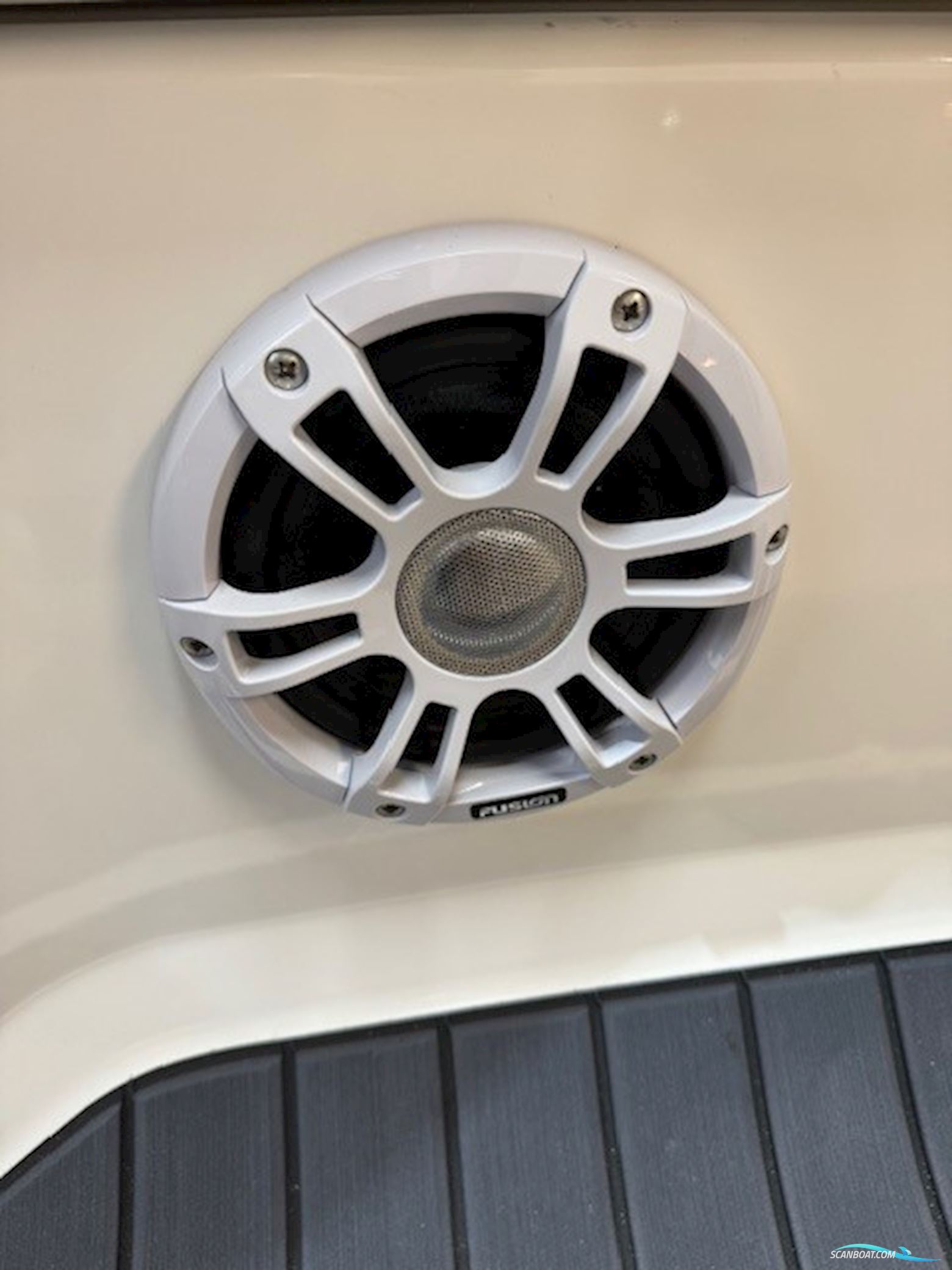 Zodiac Medline 7.5 GT Limited nr.26