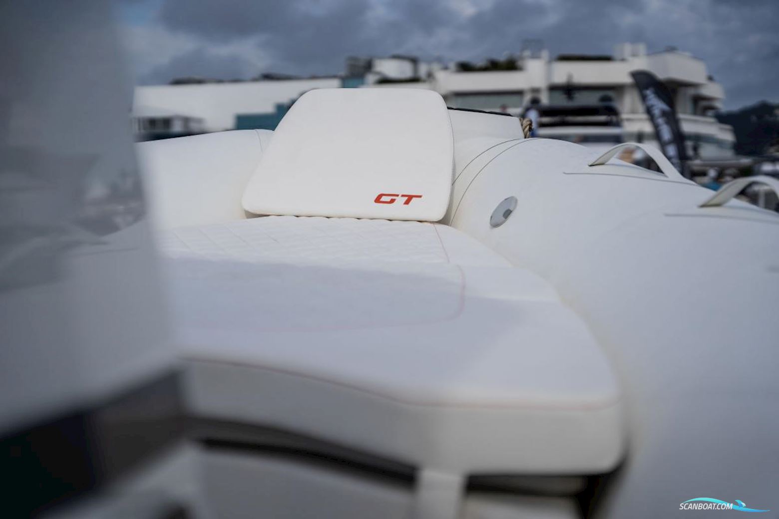 Zodiac Medline 7.5 GT