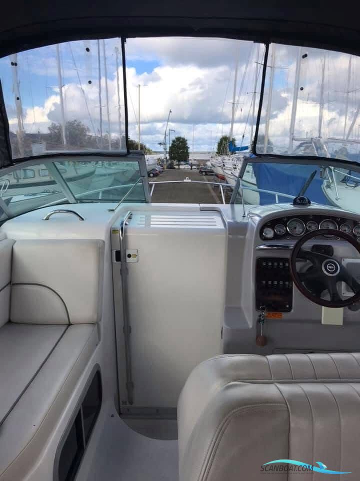 2005 Chaparral Mercruiser 240 Signature