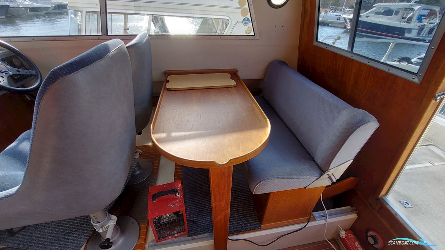 8000 Cruiser