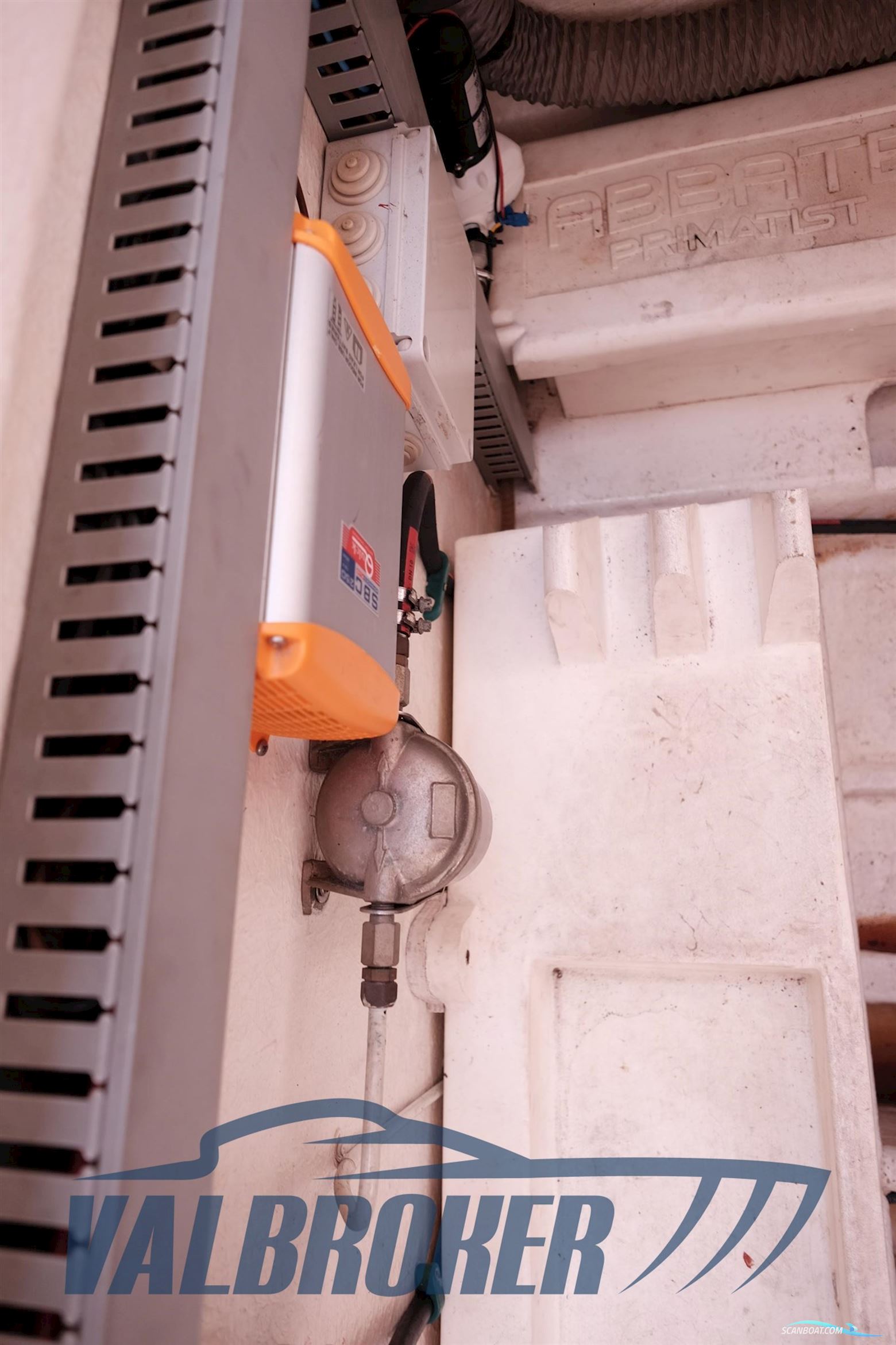 Abbate Bruno Primatist 32