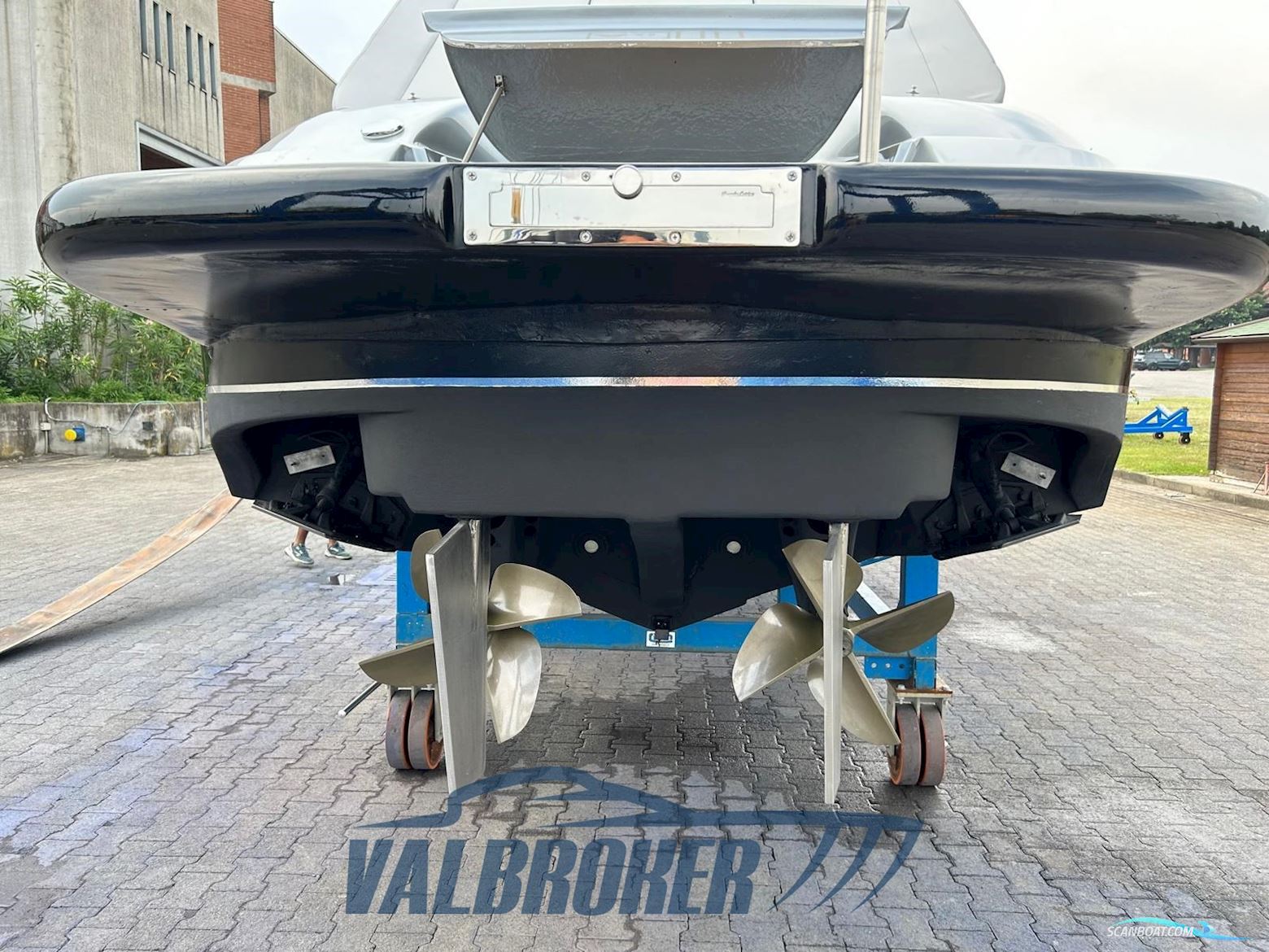 Abbate Tullio Superiority 32