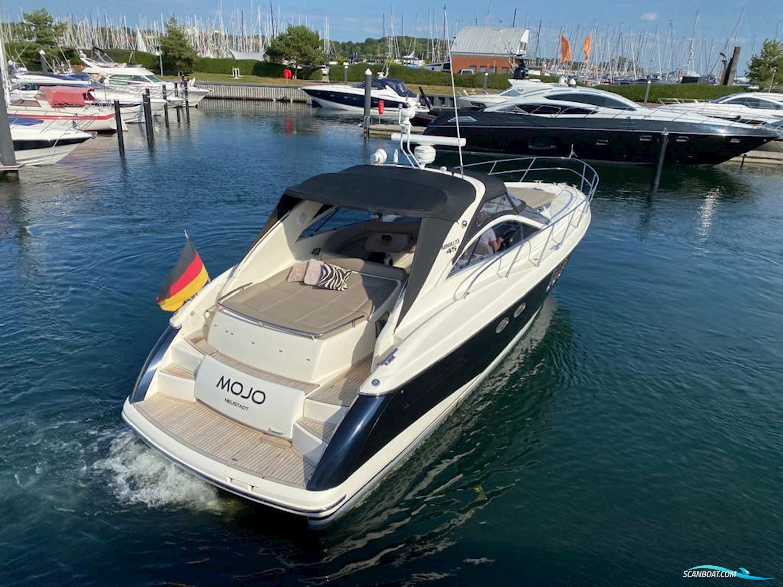 Absolute 45 Motorboten 2006, met Volvo Penta D6-350 motor, Duitsland