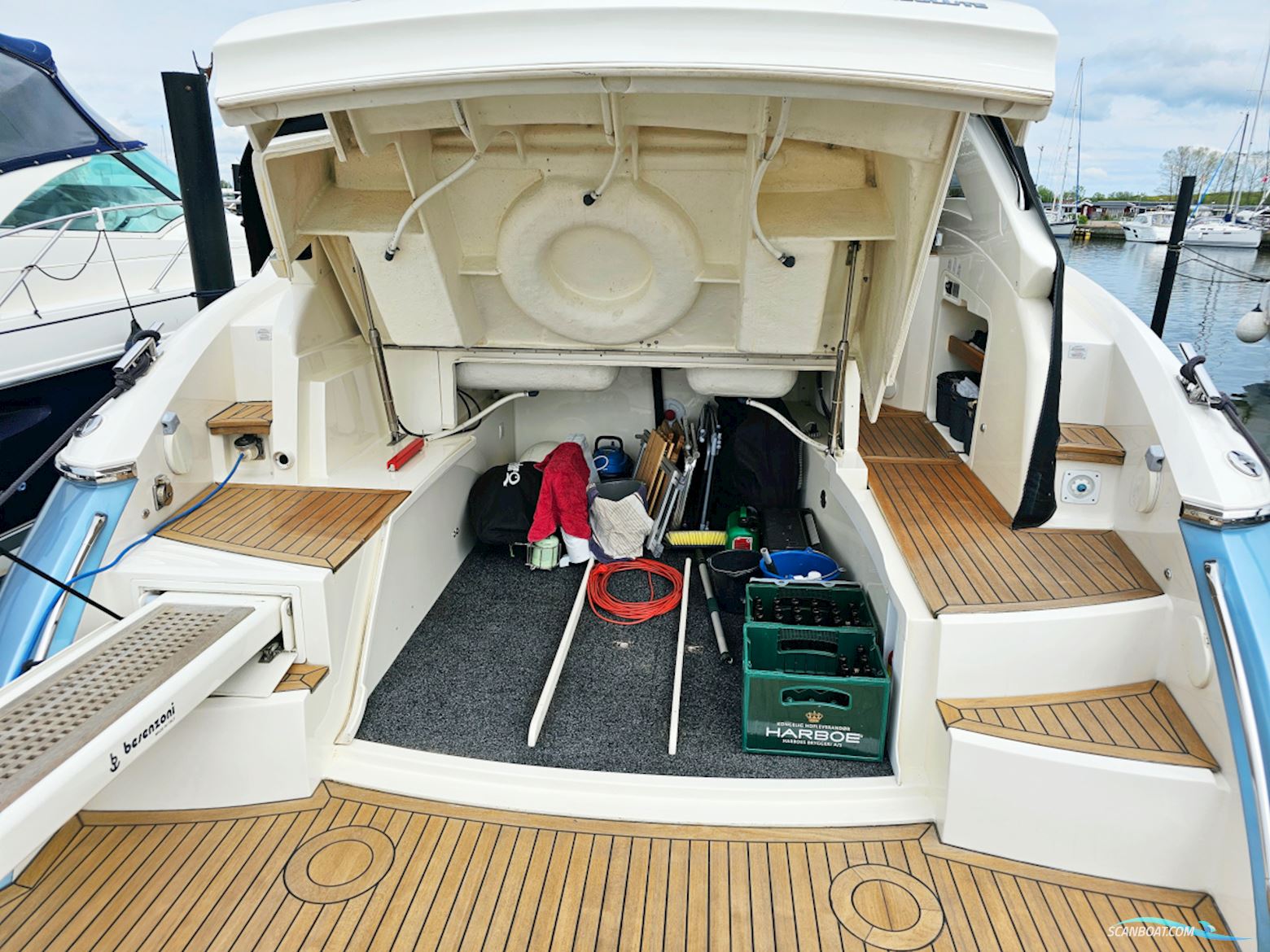 Absolute 47 HT Volvo Penta IPS-600