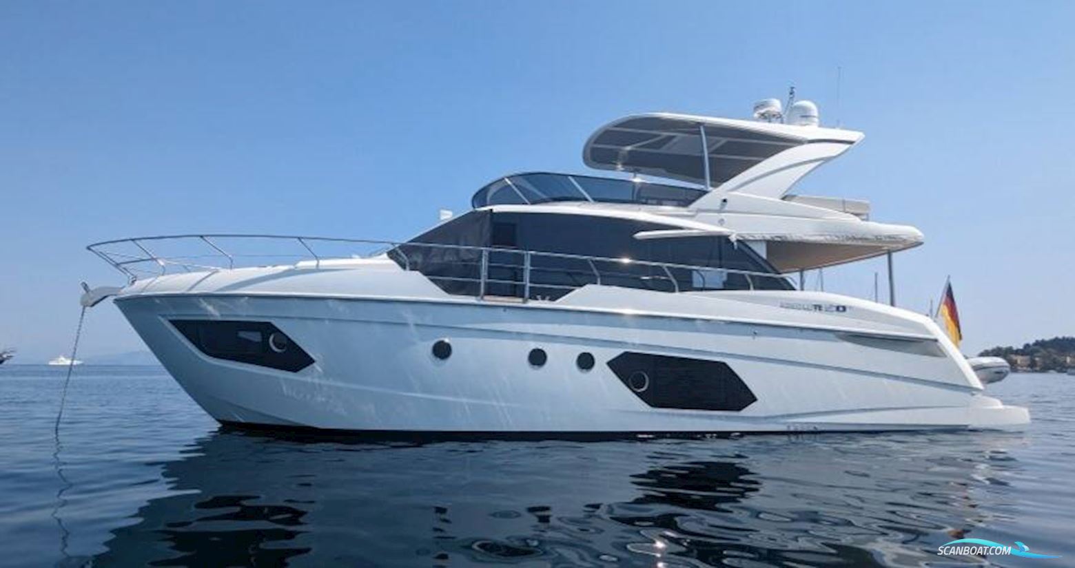 Absolute 50 Fly Motorboten 2023, met Volvo Penta IPS 650 motor, Griekenland