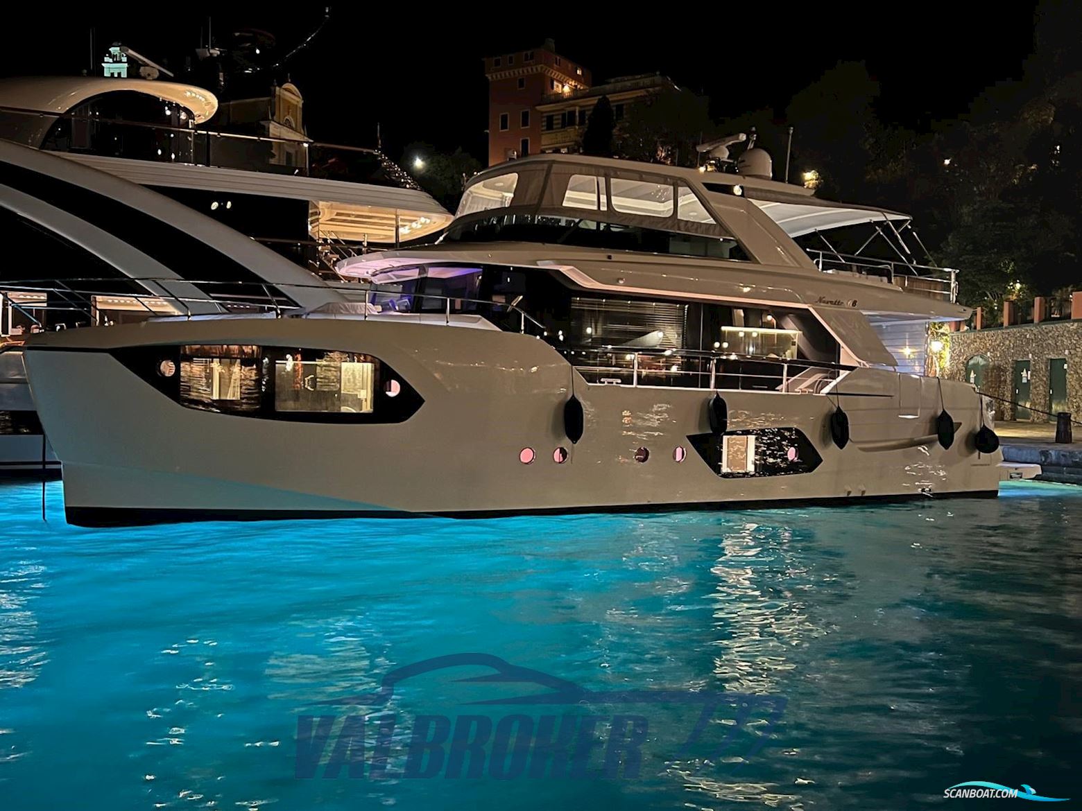 Absolute Navetta 68