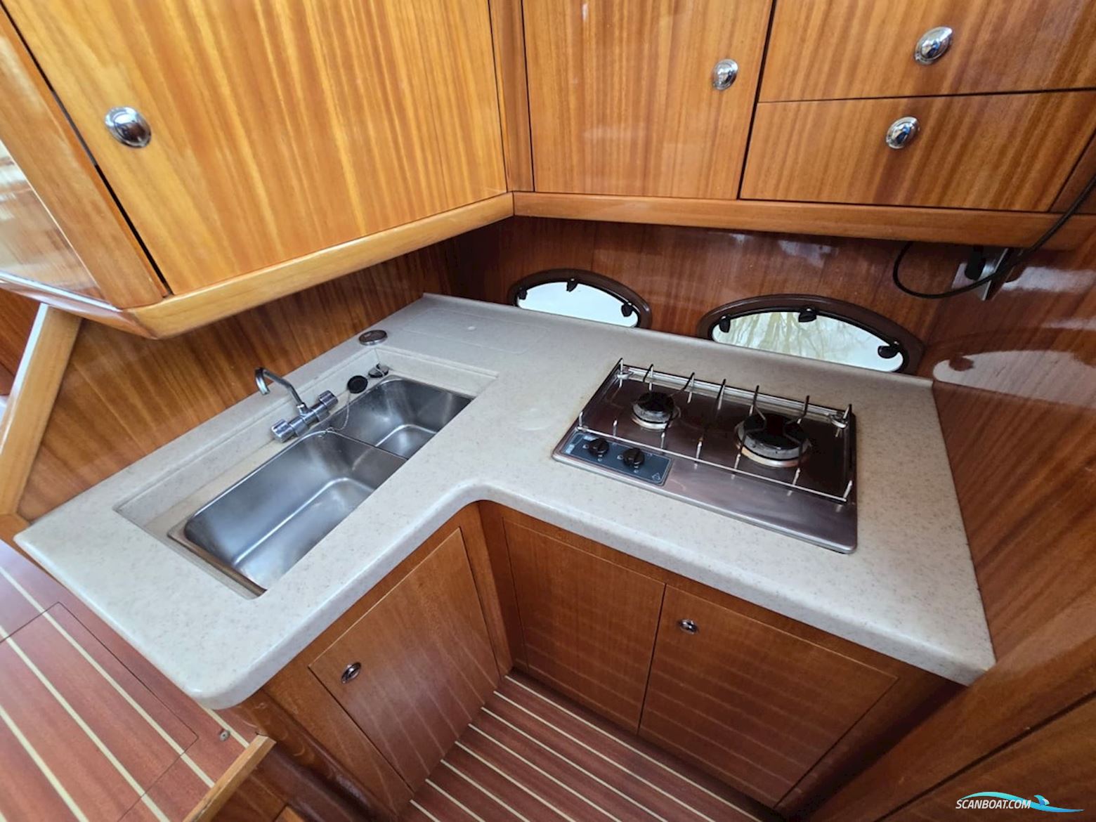 ACM Dynasty  43 Fly
