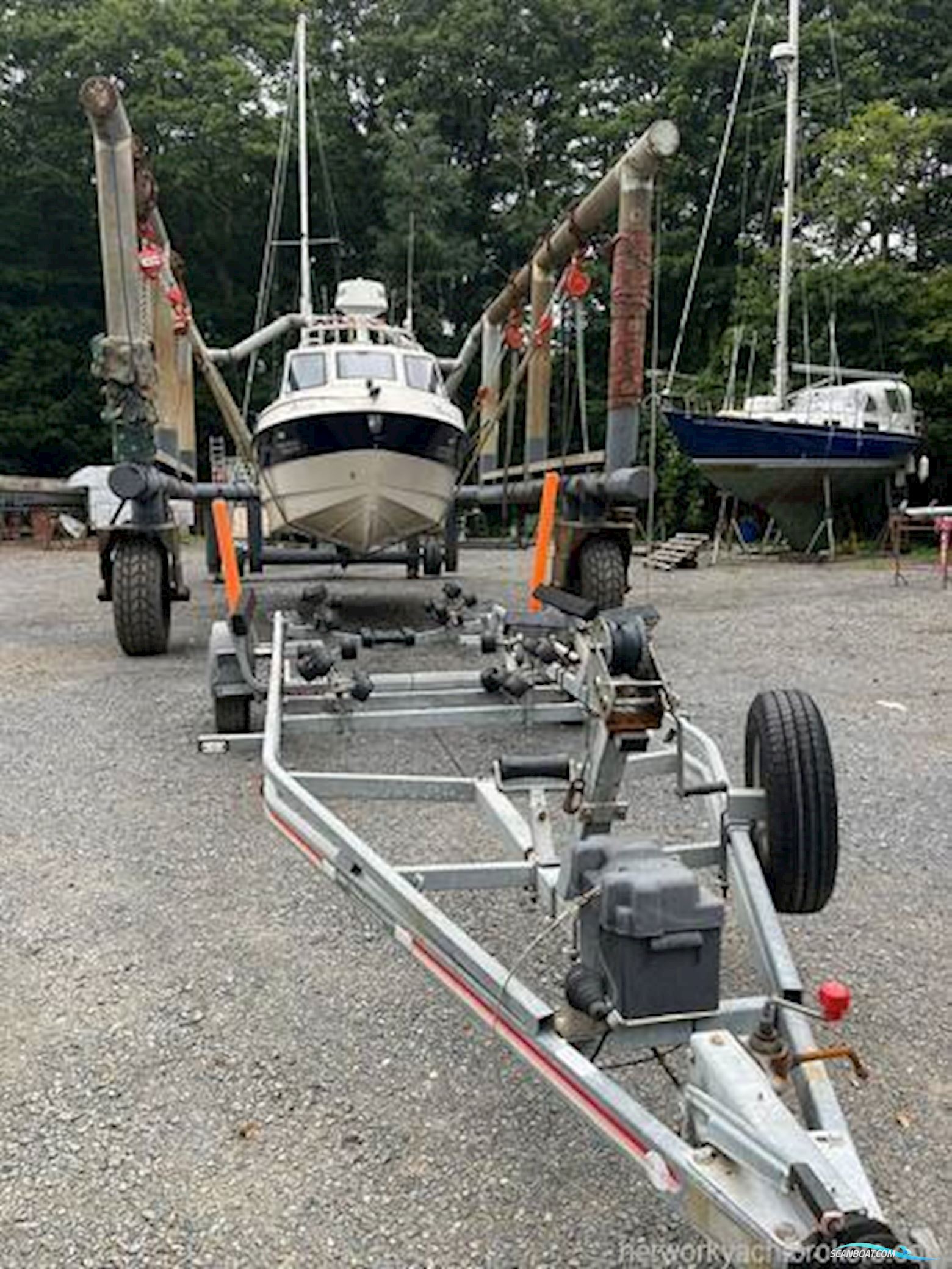 Admiral Shipyard Pro Fish 560