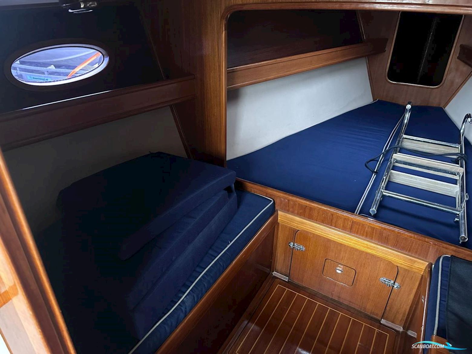 Admirals Tender 31 Fineliner by Van Der Stadt
