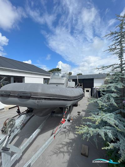 Adventure V-650 Inkl. Trailer Motorboten 2013, met Mercury motor, Denemarken