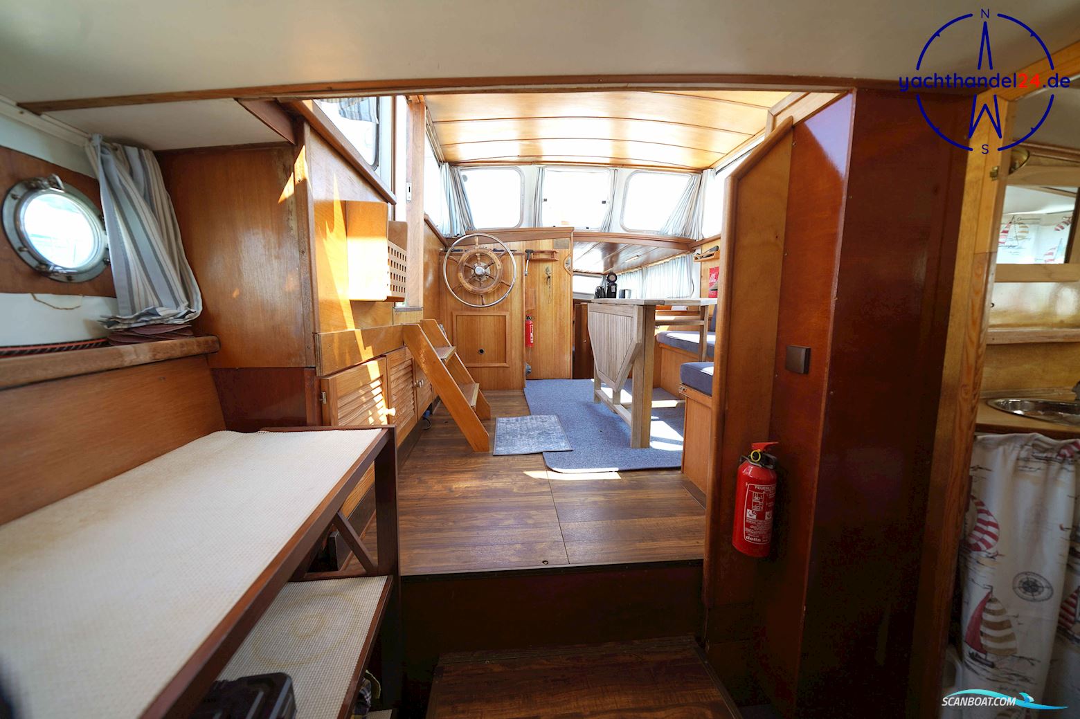 ähnlich Pedro Yacht