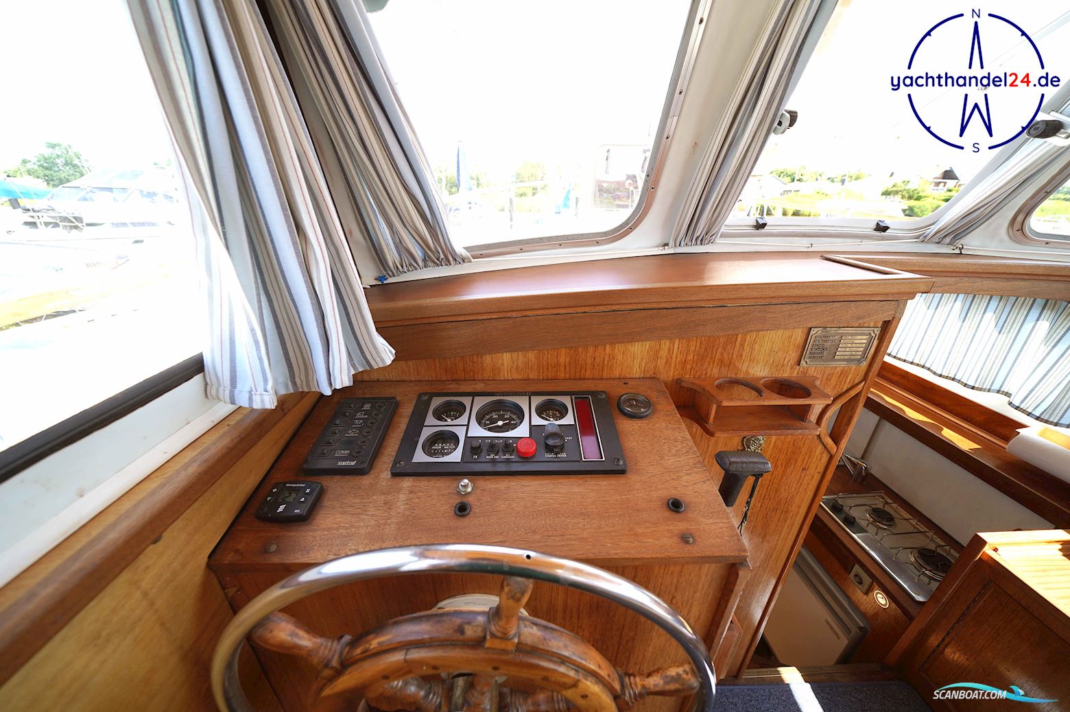 ähnlich Pedro Yacht