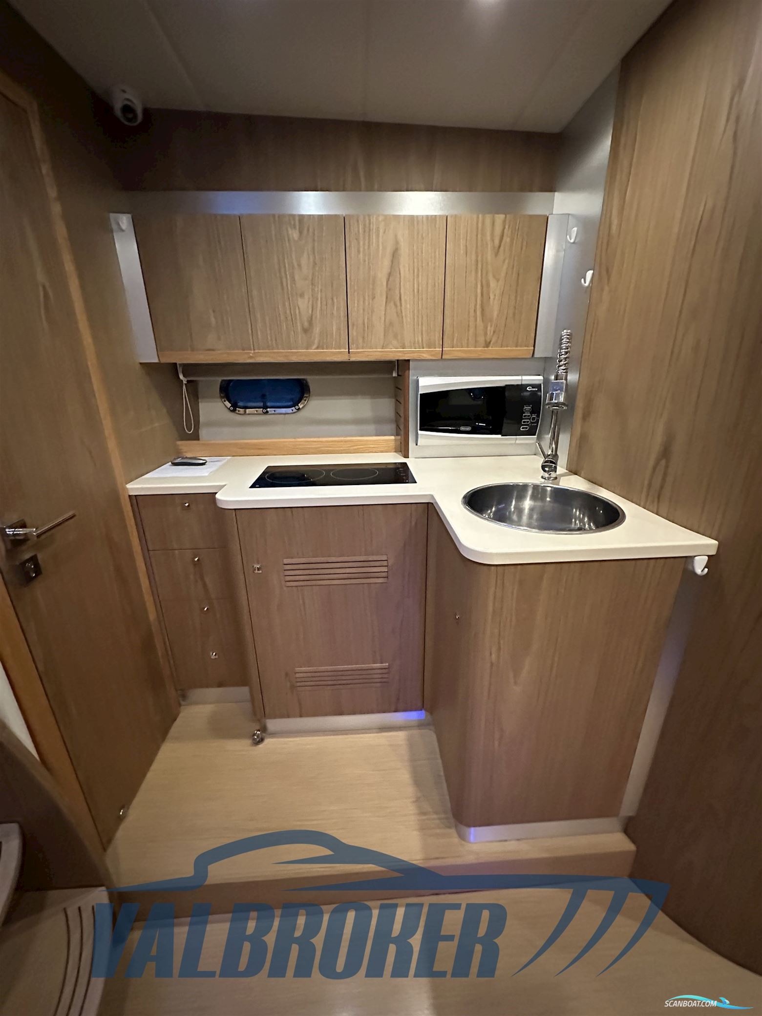 Airon Marine AIRON 4300 T-TOP