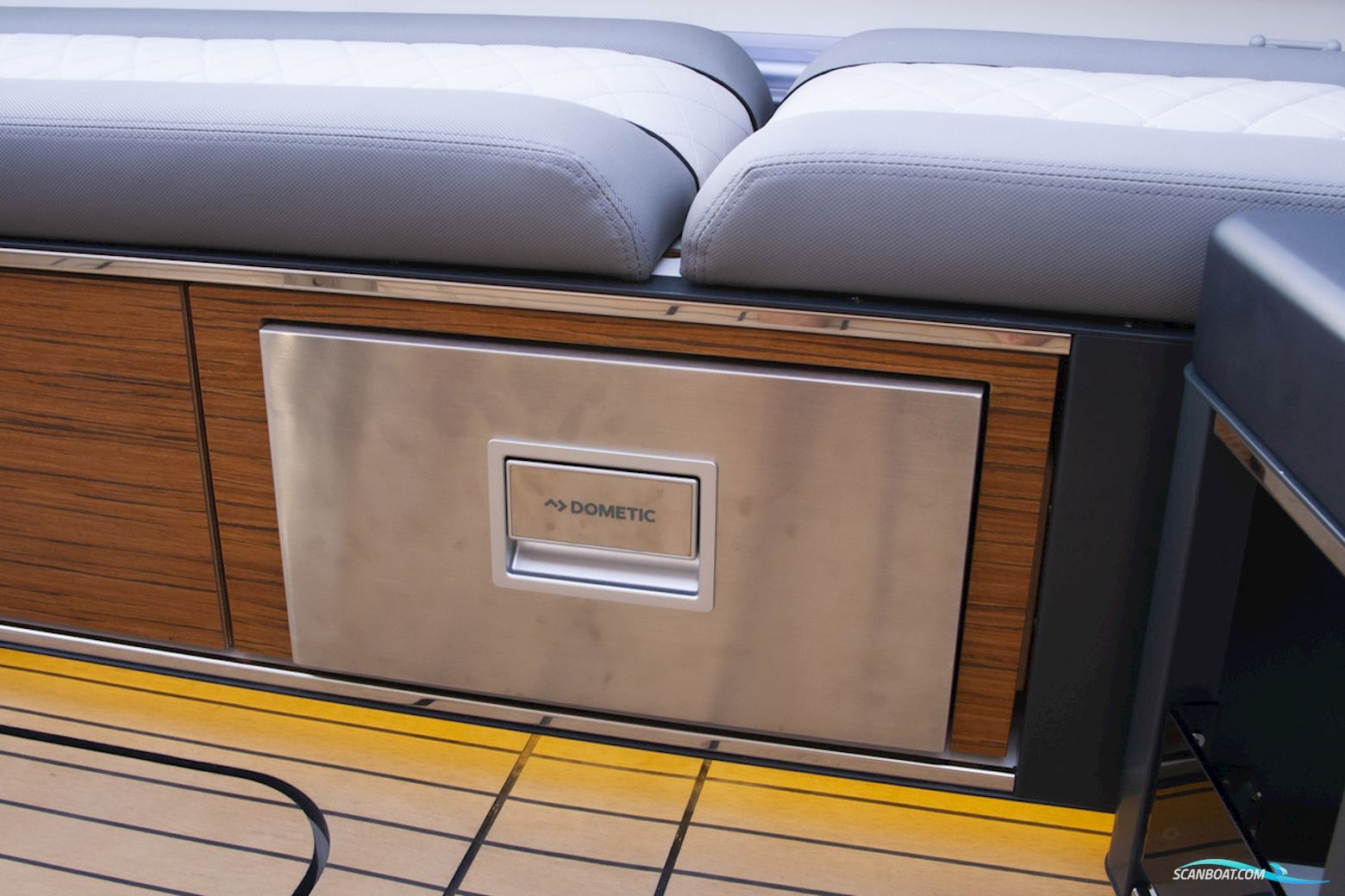 Alfastreet Marine 28 Cabin