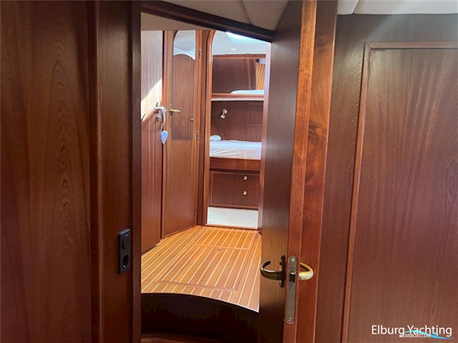 Alm Trawler - 13.20 AD 