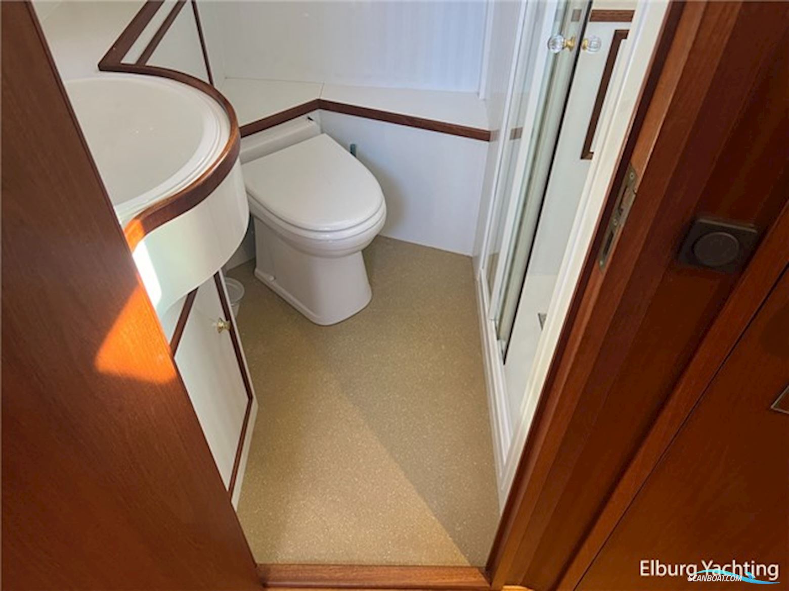 Alm Trawler - 13.20 AD