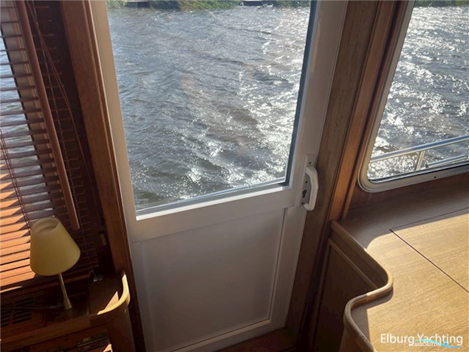 Alm Trawler - 13.20 AD