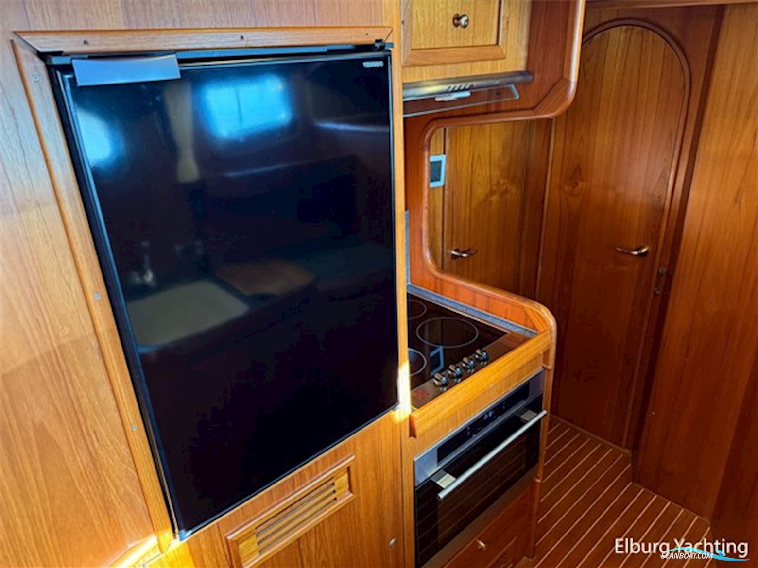 Altena 45 Blue Water Trawler - Stabilizers