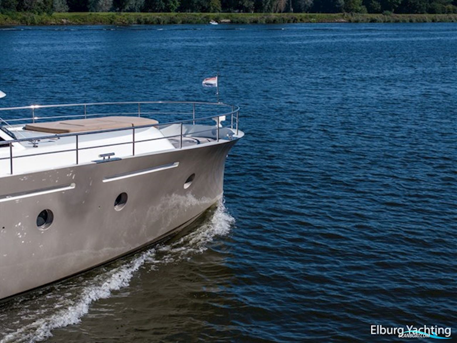 Altena 52 - Aluminium - Fast Going