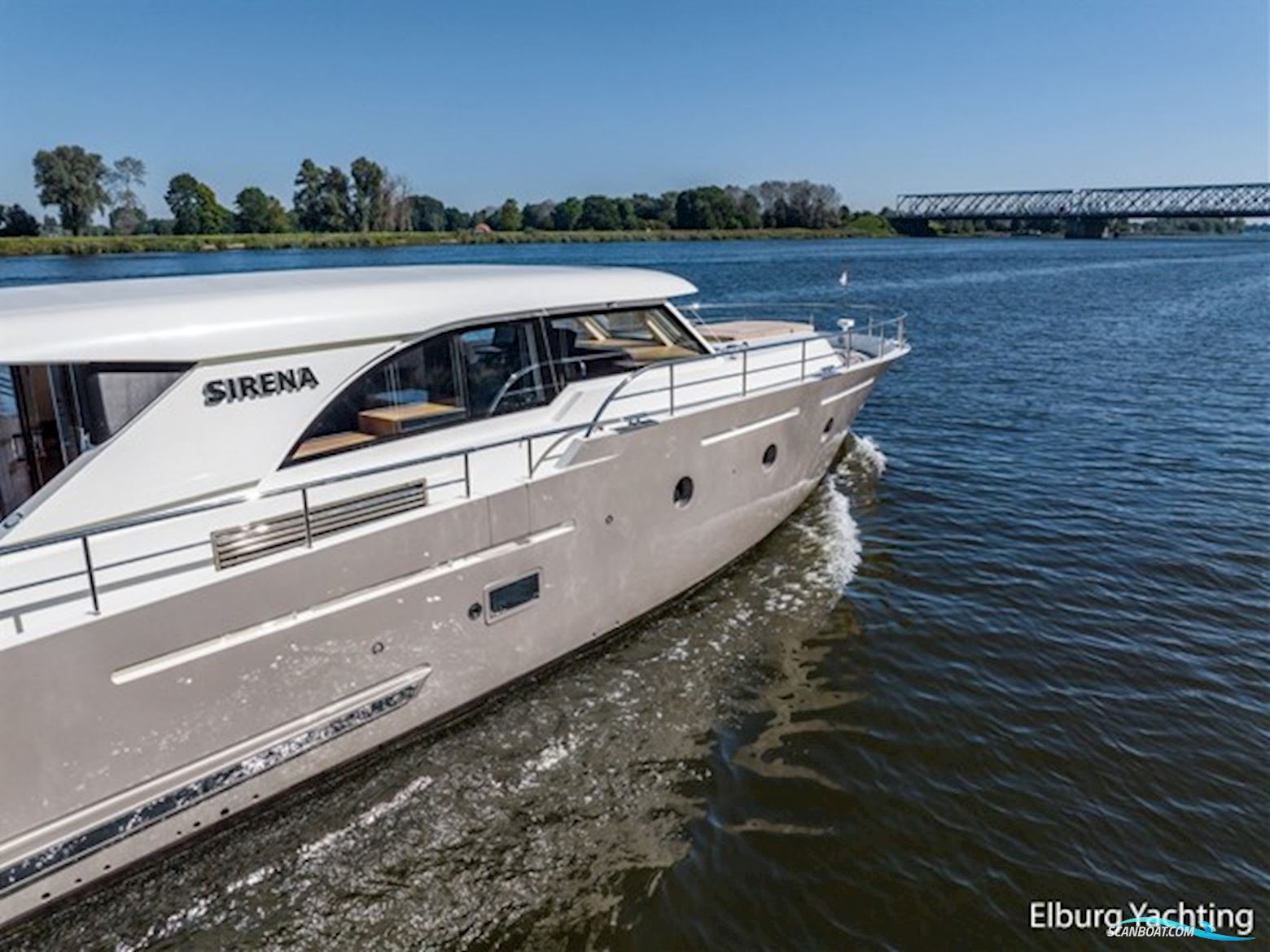 Altena 52 - Fast Going  - Aluminium