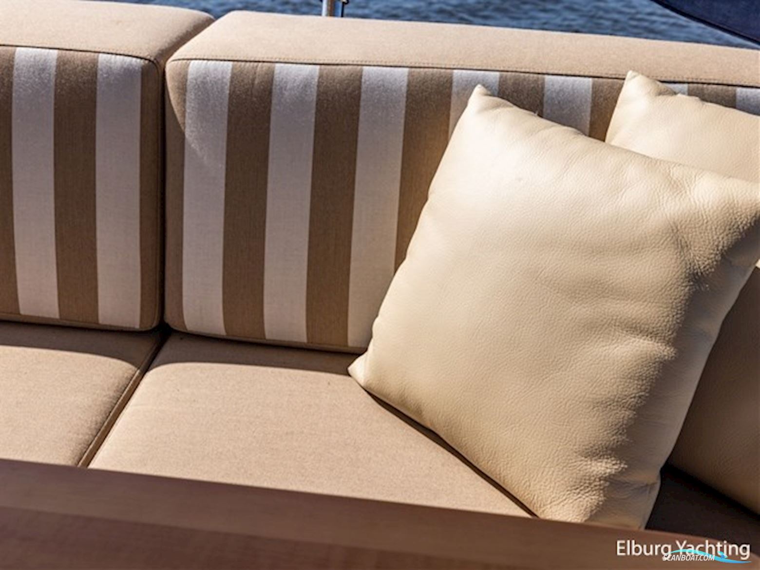 Altena 52 - Fast Going - Aluminium