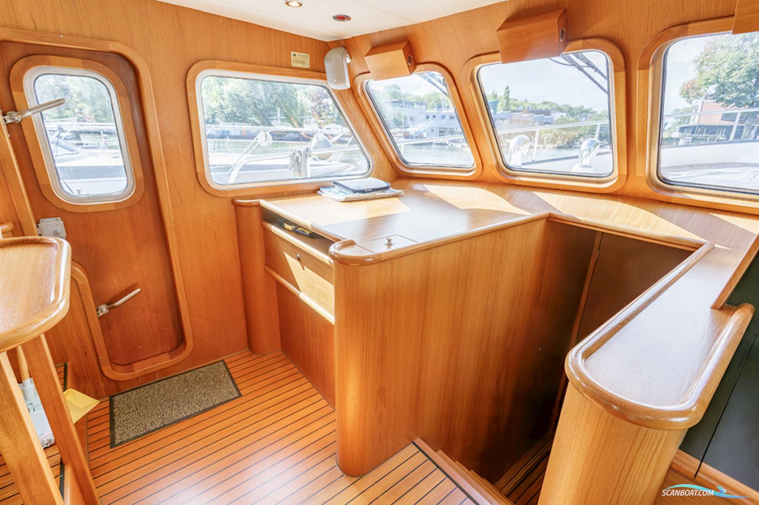 Altena 53 Custom Trawler