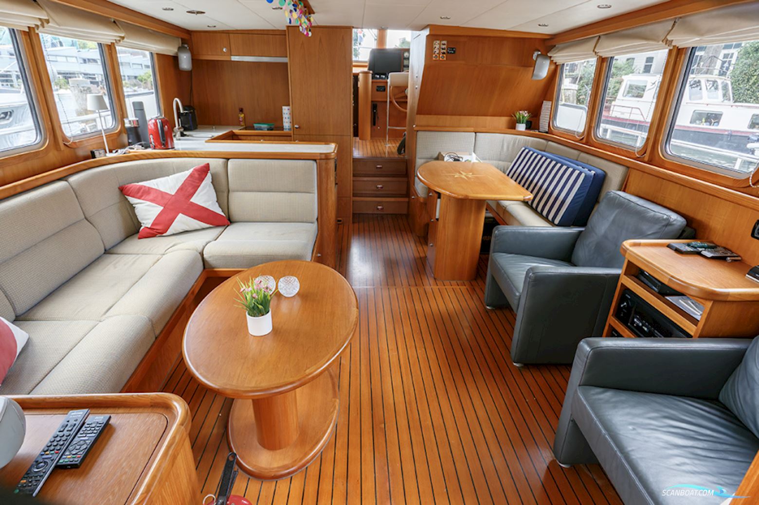Altena 53 Custom Trawler