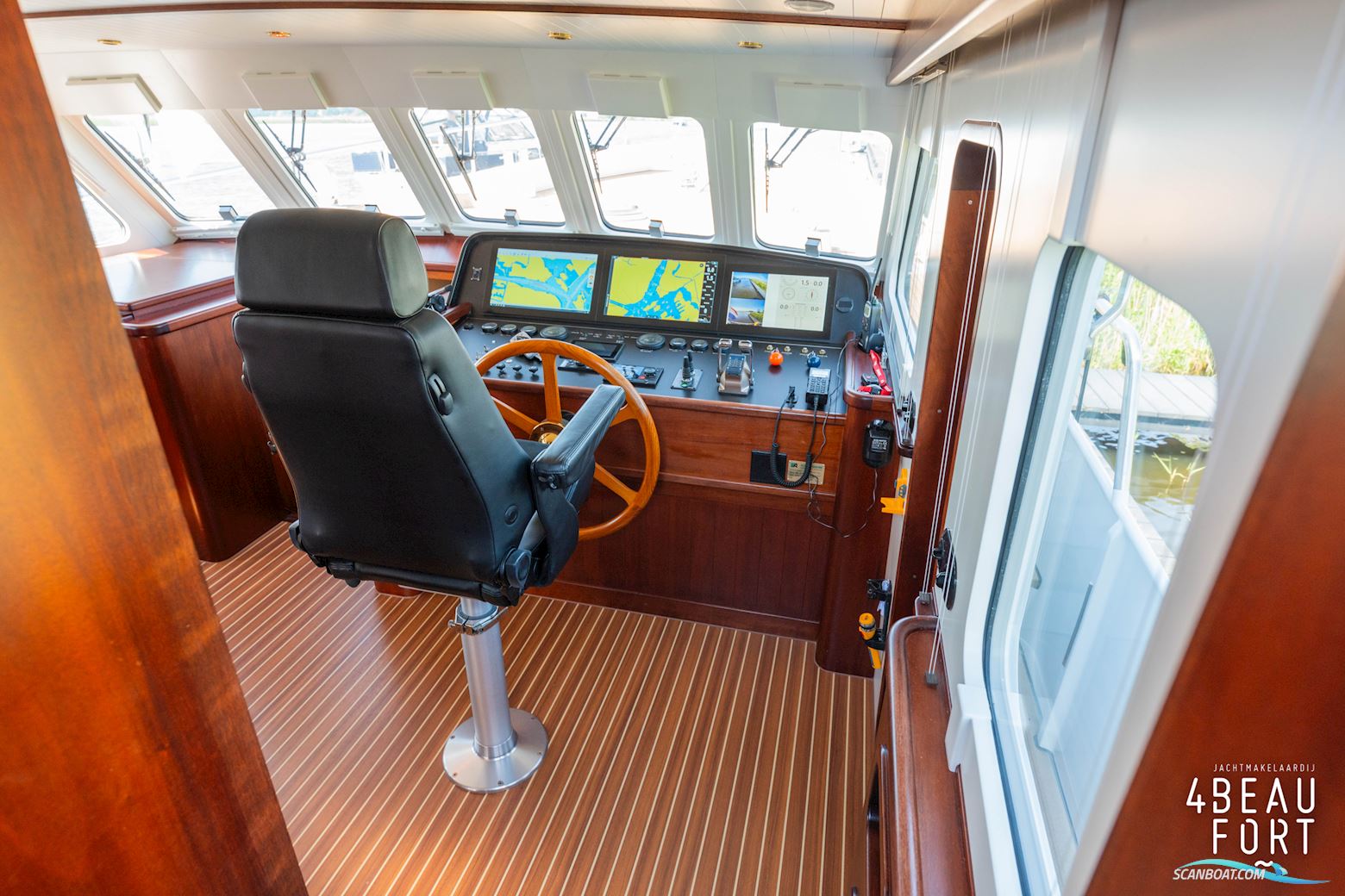 Altena 53 Custom Trawler