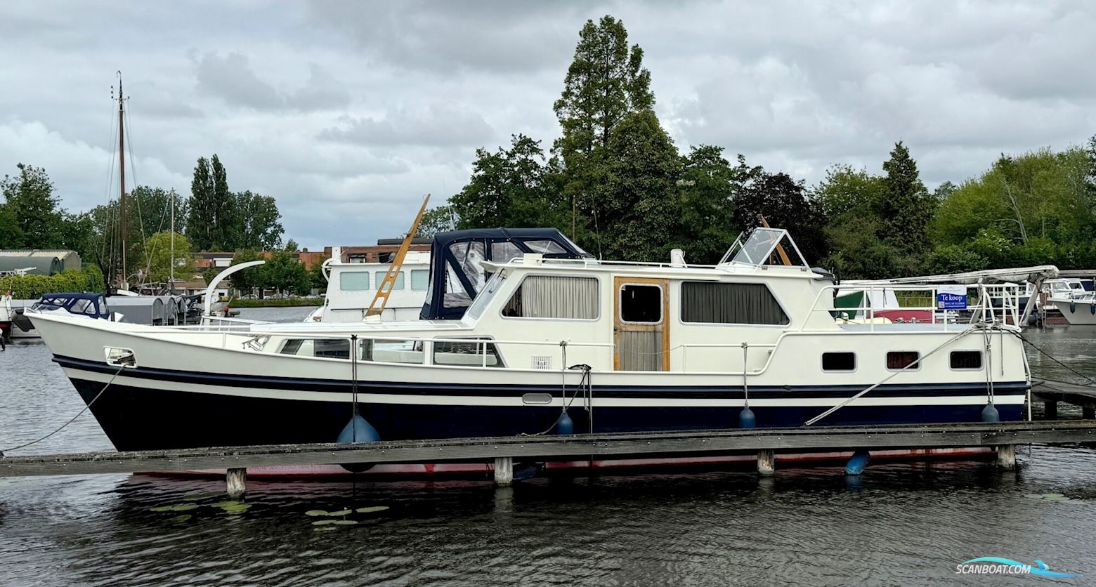 Altena Kruiser 13.10 AK Cabrio Motorboten 1973, met Mercedes motor, The Netherlands