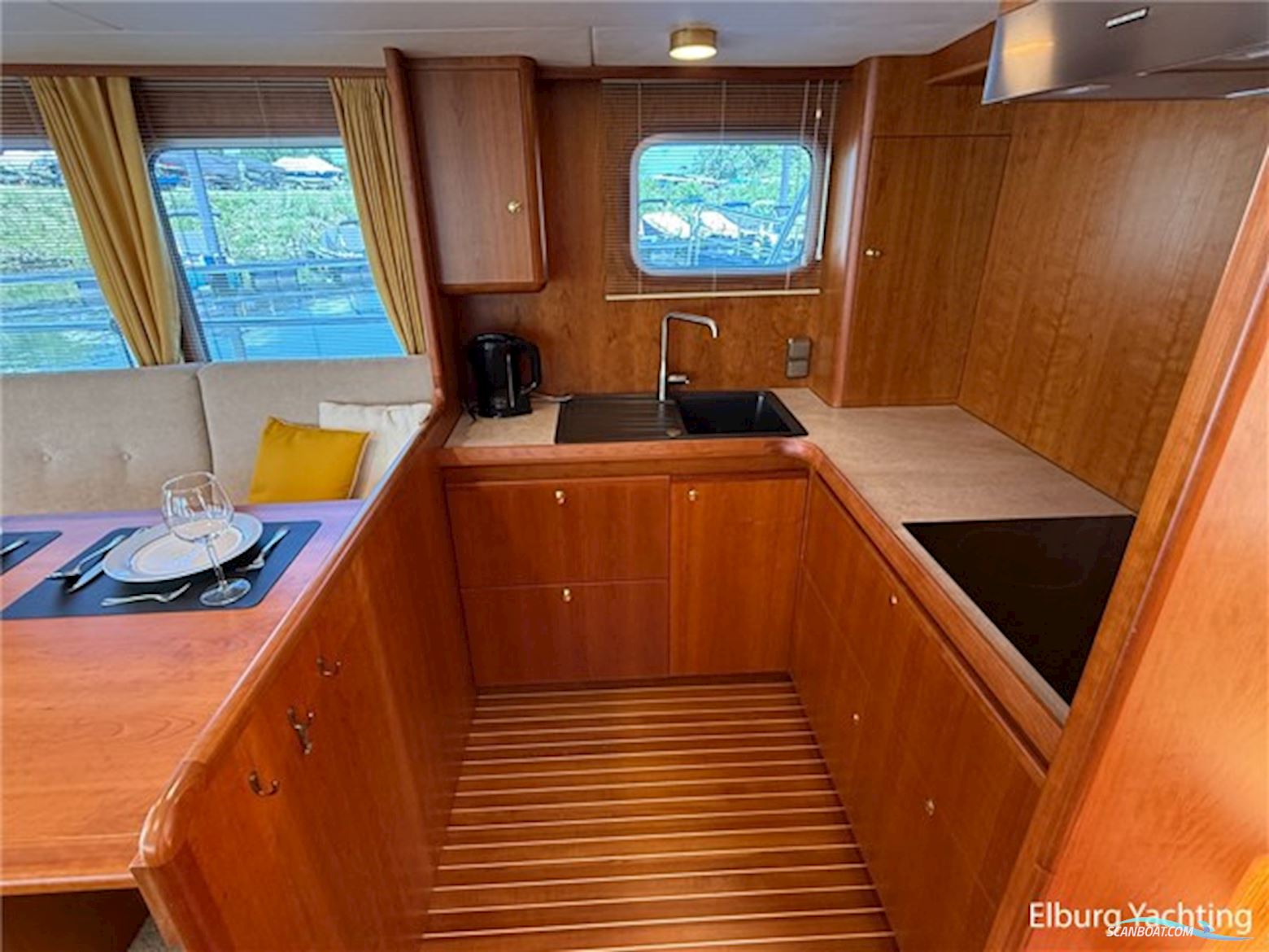 Altena Trawler 50 - France Proof - Stabilizers 