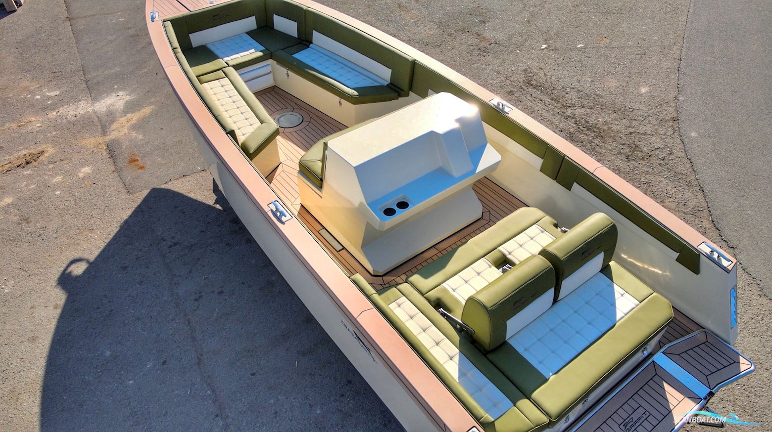 Aluminium Boat "Grafit" - Project