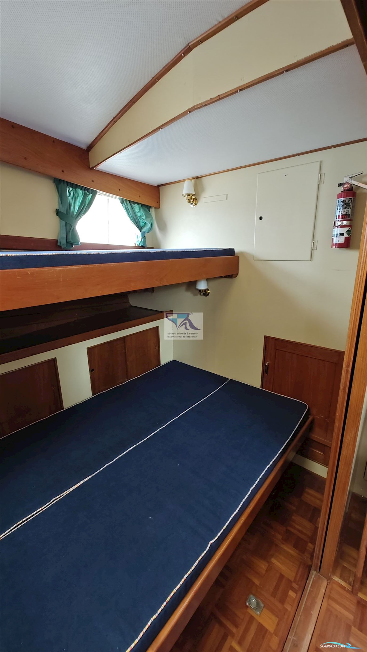 American Marine GRAND BANKS 48 MY