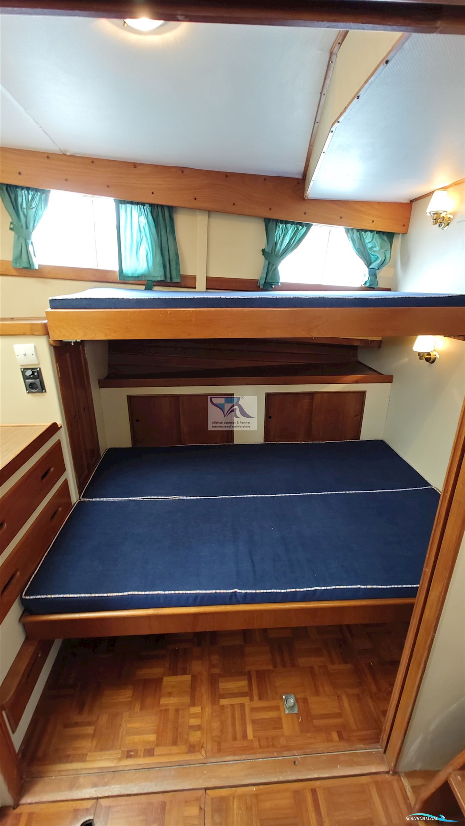 American Marine GRAND BANKS 48 MY