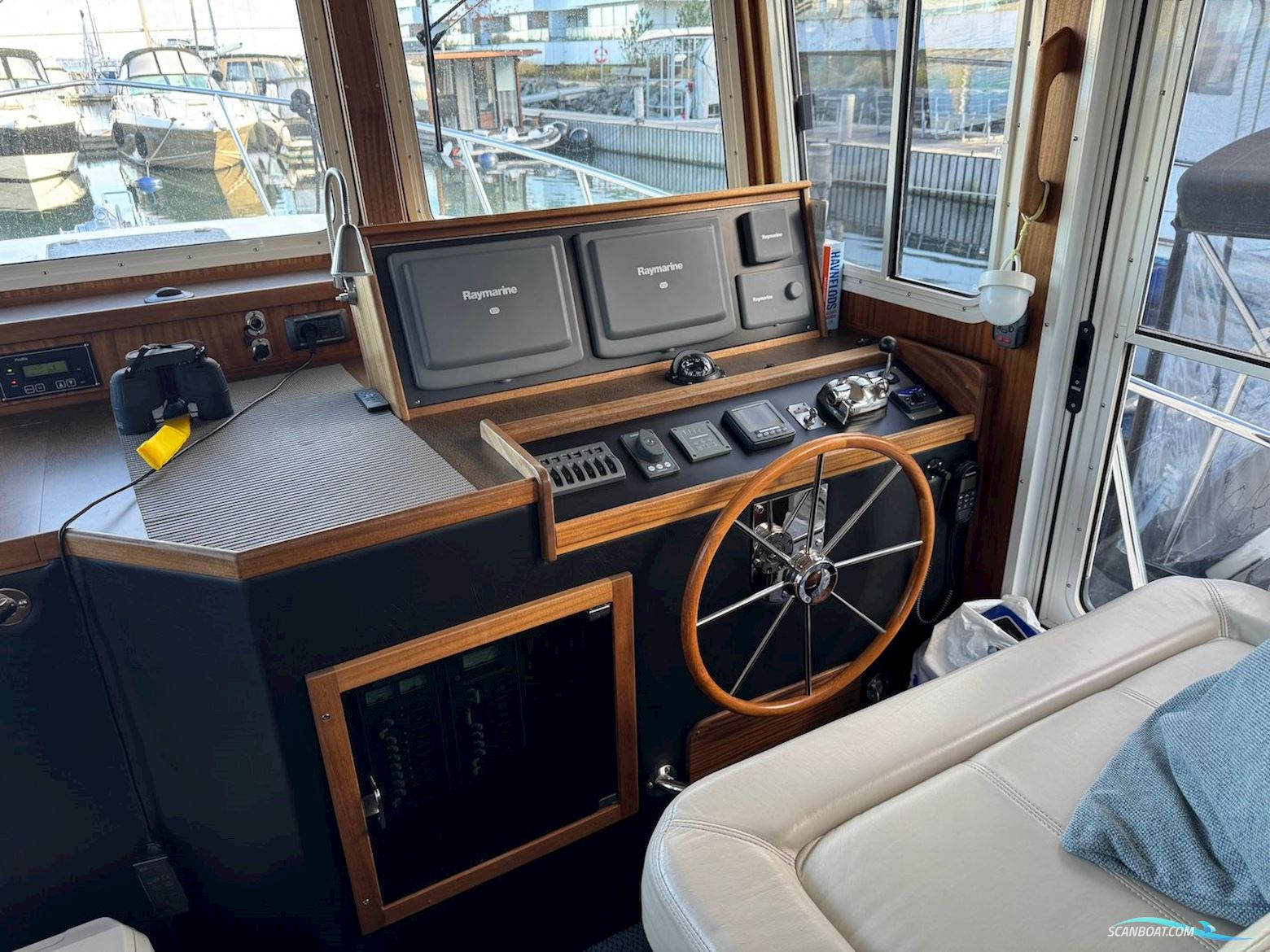 American Tug 34
