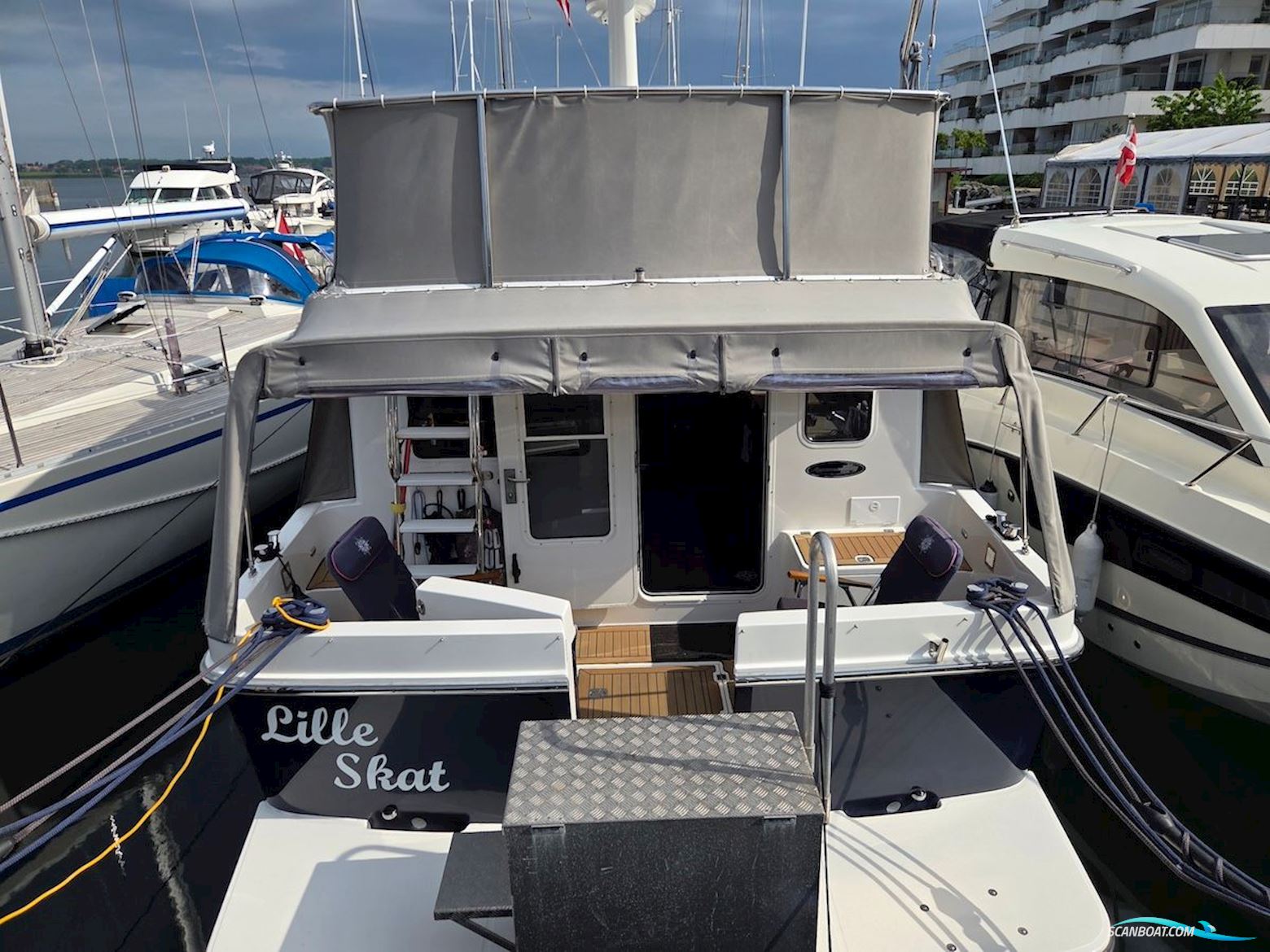 American Tug 34