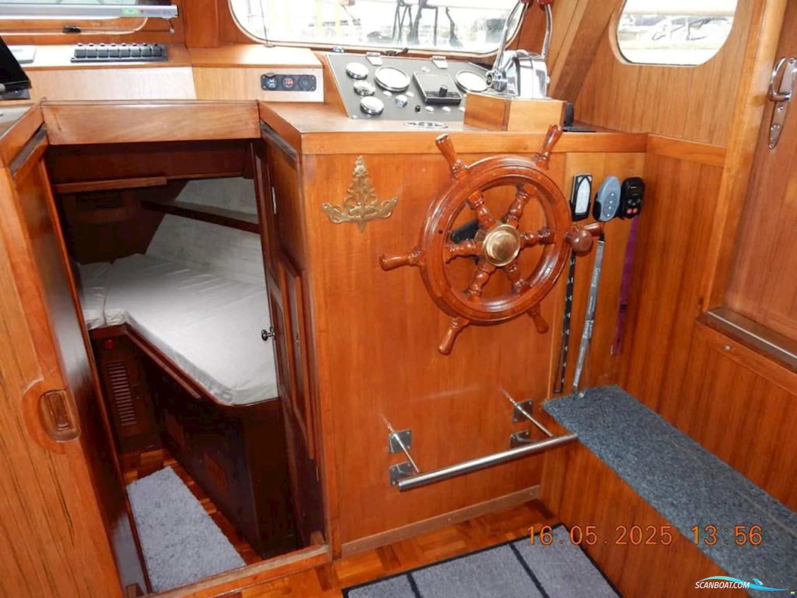 AMS Trawler 40