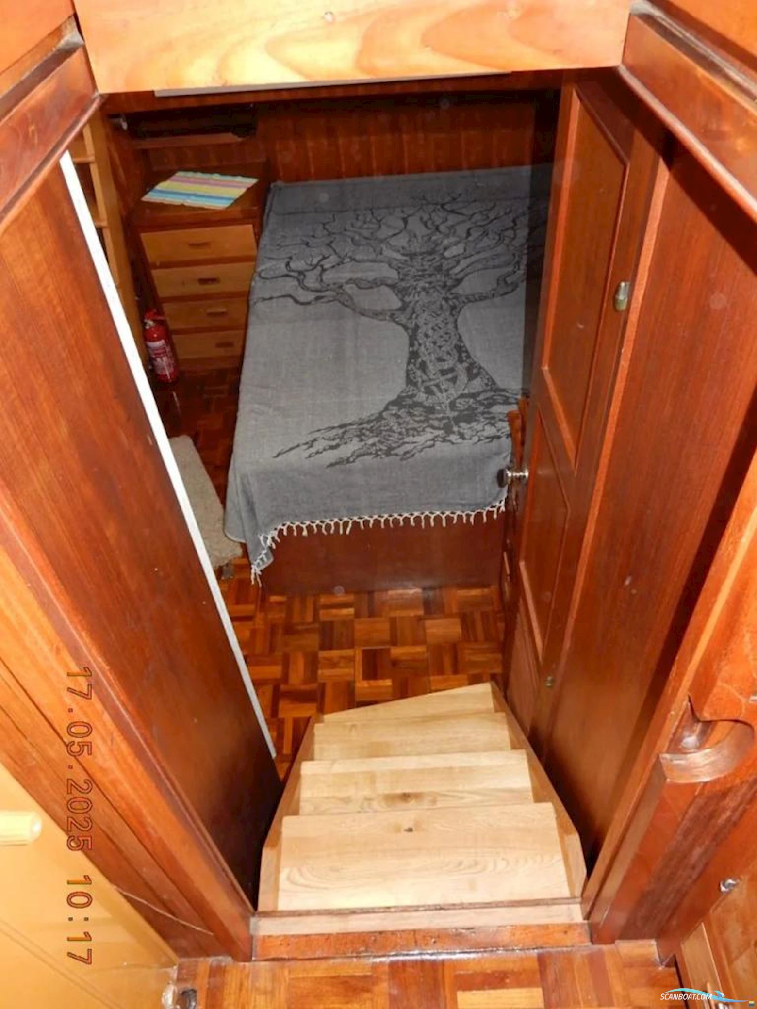 AMS Trawler 40